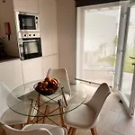 D'felicidade Βίλα Caldas Da Rainha
